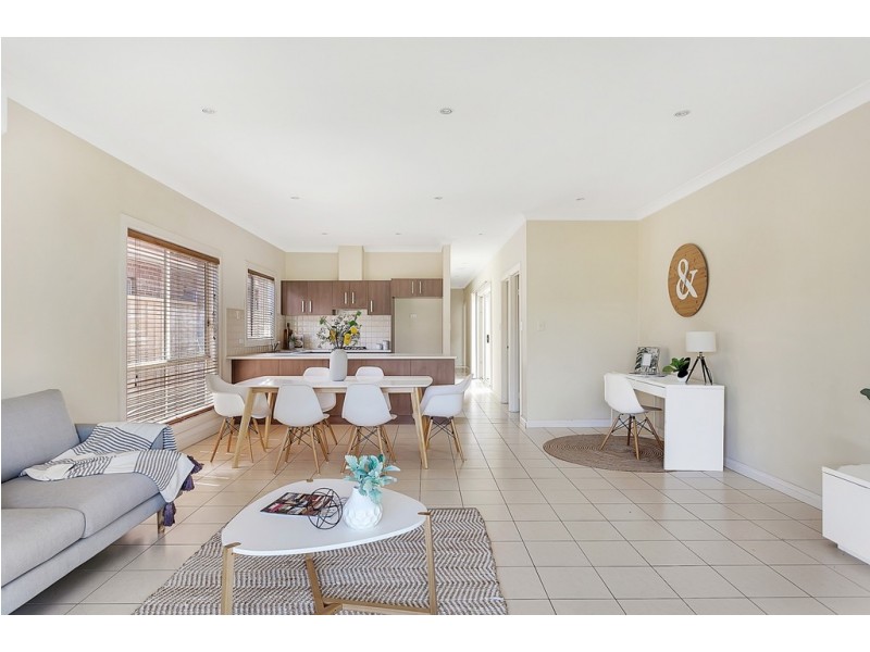 11 LIVINGSTONE AVENUE, Prospect SA 5082