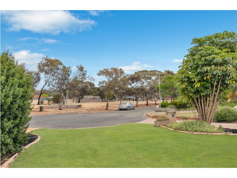 11 Gloaming Close, Hillbank SA 5112