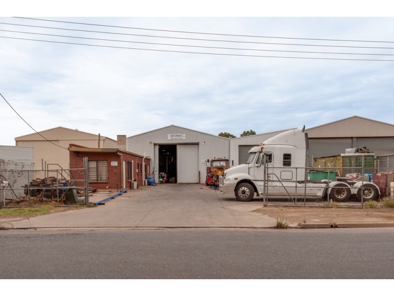1/9-11 North Terrace, Wingfield SA 5013