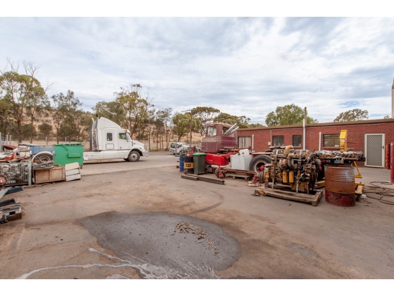 1/9-11 North Terrace, Wingfield SA 5013
