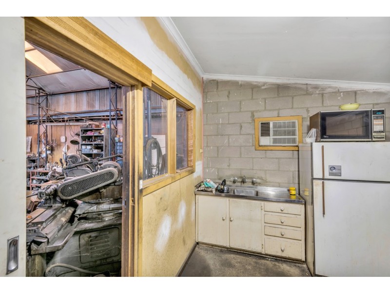 14 Acrylon Road, Salisbury South SA 5106