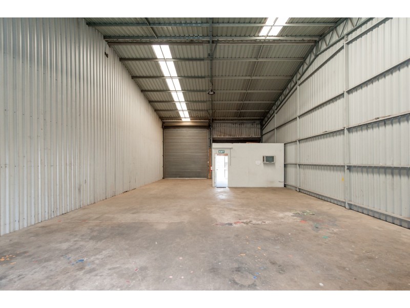 2,14 Lindsay Road, Lonsdale SA 5160