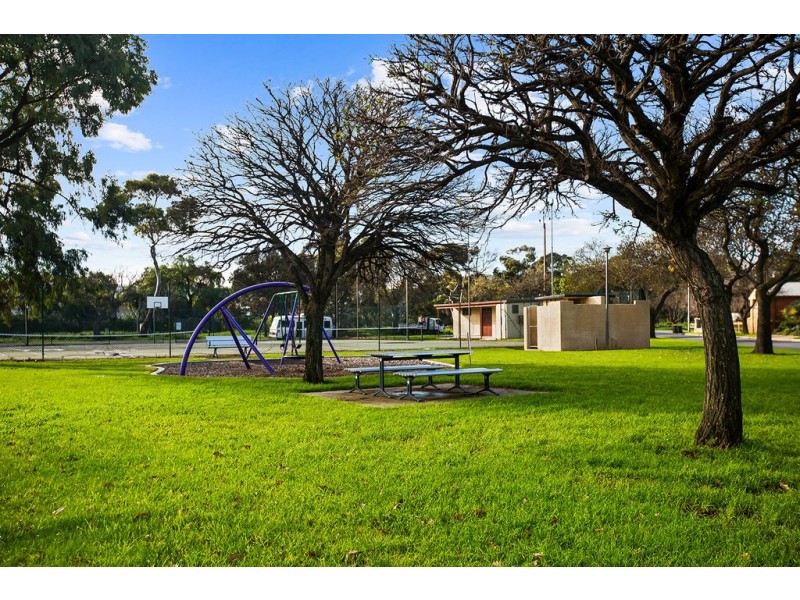 6 Aberfeldy Avenue, Woodville SA 5011