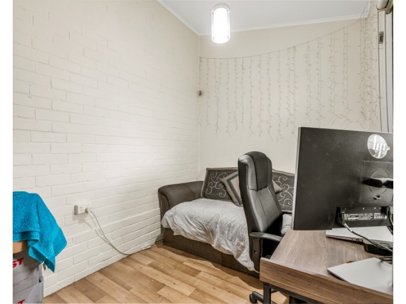 9-11 Tulloch Avenue, Pennington SA 5013