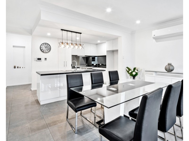 12 St Clair Avenue, Mawson Lakes SA 5095