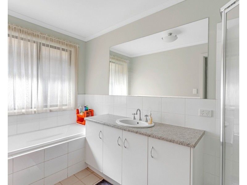 14 Wattlebird Drive, Burton SA 5110