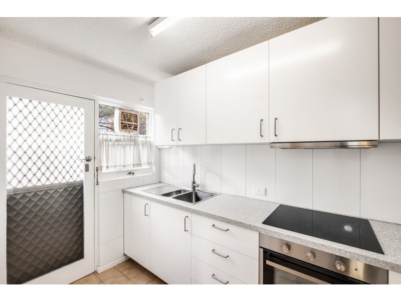 U25/37 Wright Street, Henley Beach SA 5022