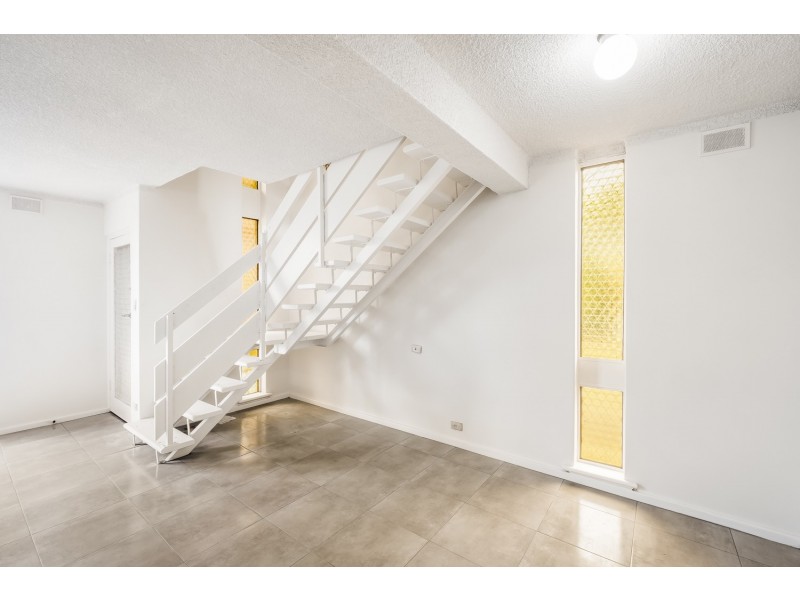 U25/37 Wright Street, Henley Beach SA 5022