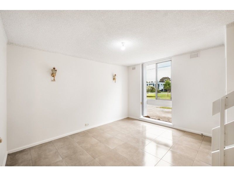 U25/37 Wright Street, Henley Beach SA 5022