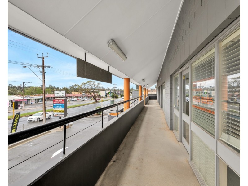 Unit 8,166 Main South  Road, Morphett Vale SA 5162
