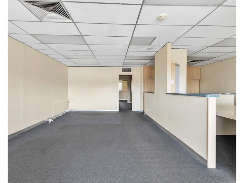 Unit 8,166 Main South  Road, Morphett Vale SA 5162