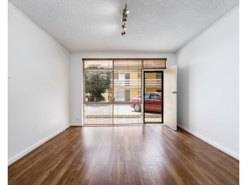 24/51 Adelphi Crescent, Glenelg North SA 5045