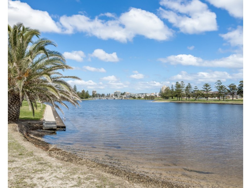 24/51 Adelphi Crescent, Glenelg North SA 5045