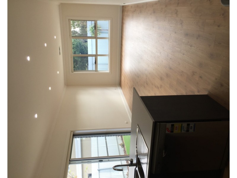 3 Market Place, Bowden SA 5007