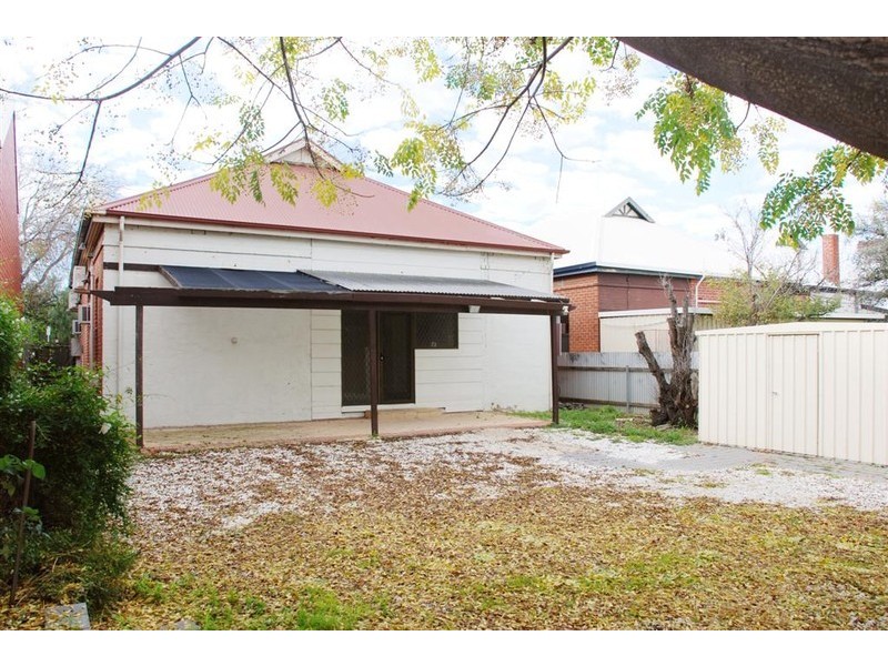 5 James Congdon Drive (Formally East Tce), Mile End SA 5031