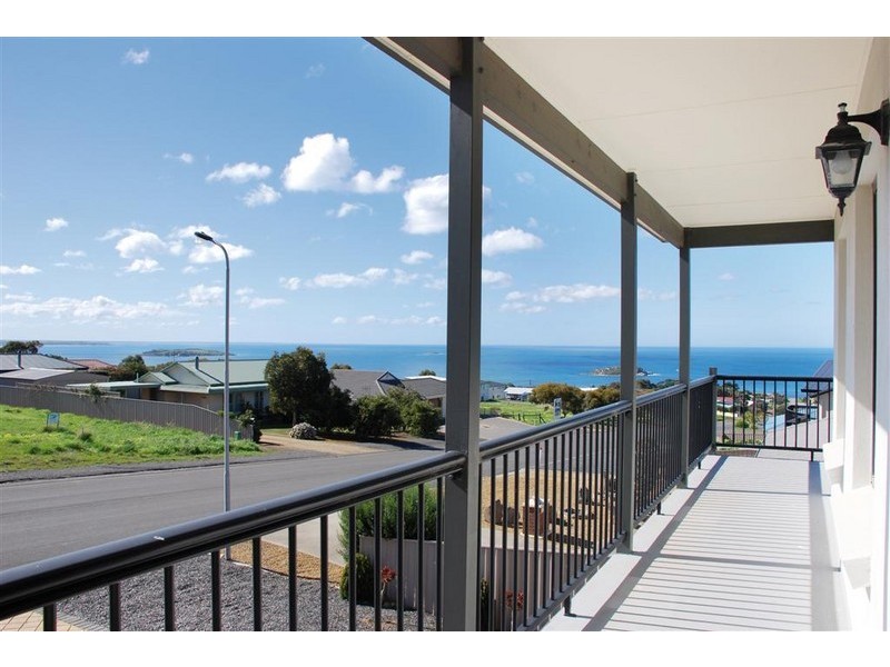97 Battye Rd, Encounter Bay SA 5211