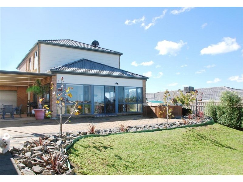 97 Battye Rd, Encounter Bay SA 5211