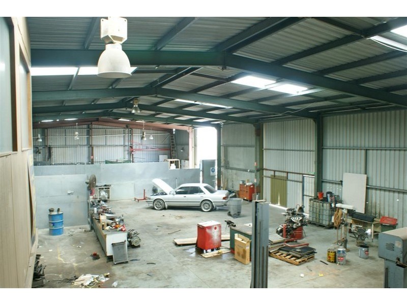 14 Heath Street, Lonsdale SA 5160