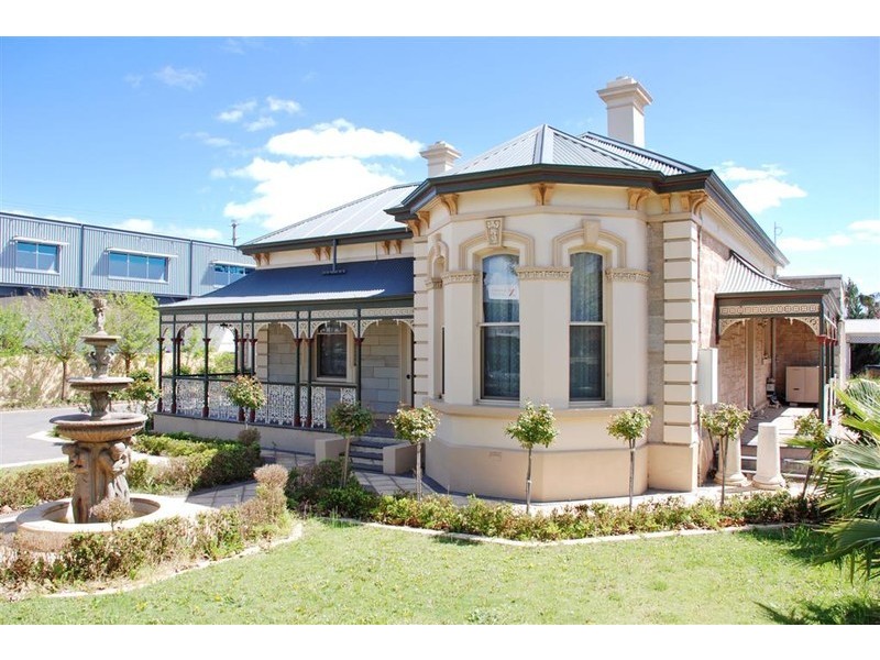 272-274 Sir Donald Bradman Drive, Cowandilla SA 5033