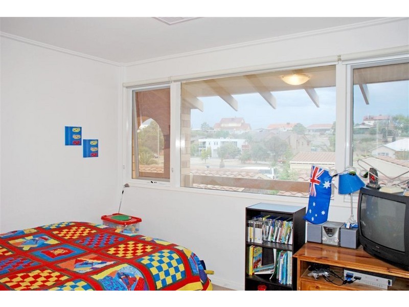 10/80 Military Road, Tennyson SA 5022