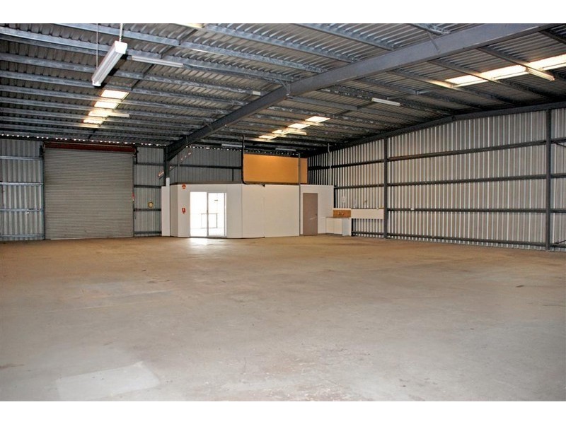 4, 8, 9 / 4 Aldenhoven, Lonsdale SA 5160