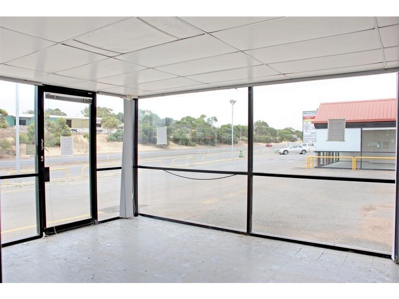 4, 8, 9 / 4 Aldenhoven, Lonsdale SA 5160