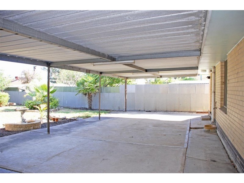 11 Lowan Street, Holden Hill SA 5088