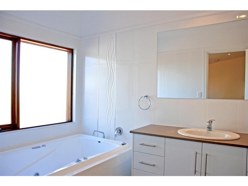 6 Hewitt Ave, Linden Park SA 5065