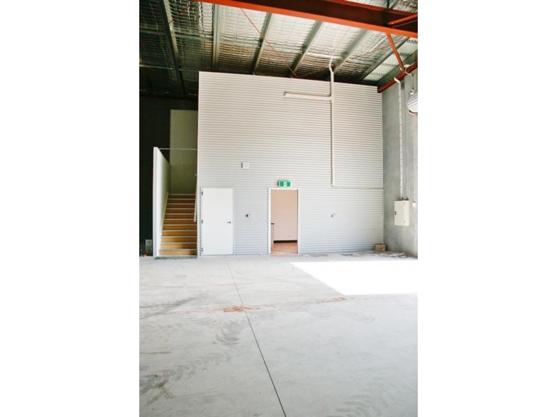 31 Sixth Avenue, Wingfield SA 5013