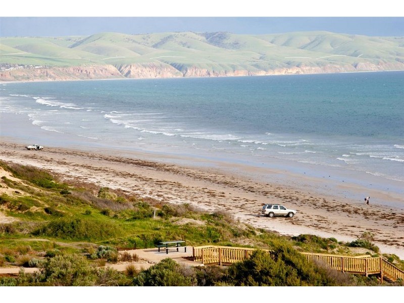 4 Burton Bank, Aldinga Beach SA 5173