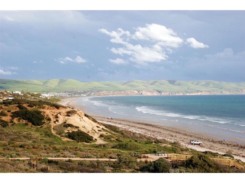 33 Irving Road, Aldinga Beach SA 5173