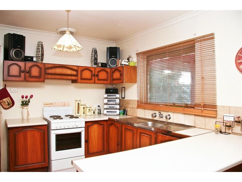 33 Irving Road, Aldinga Beach SA 5173