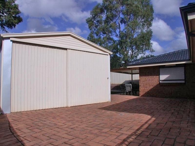 2A Redcraze Street, Aberfoyle Park SA 5159