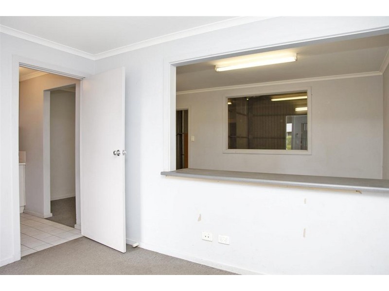 2/10 Goldsborough Road, Cavan SA 5094