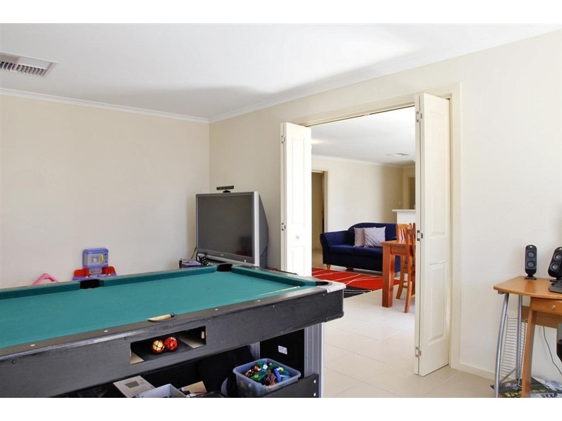 8 Kingston Circuit, Seaford Rise SA 5169