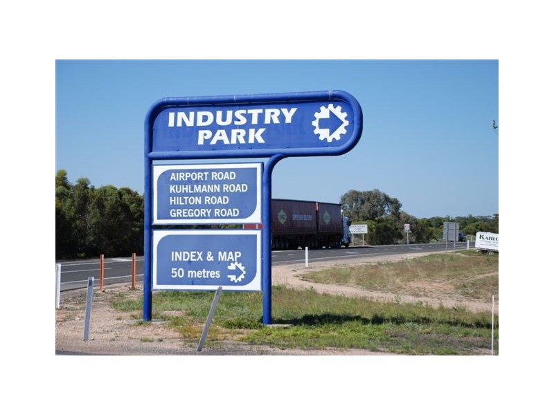 7 Kuhlmann Road, Renmark SA 5341