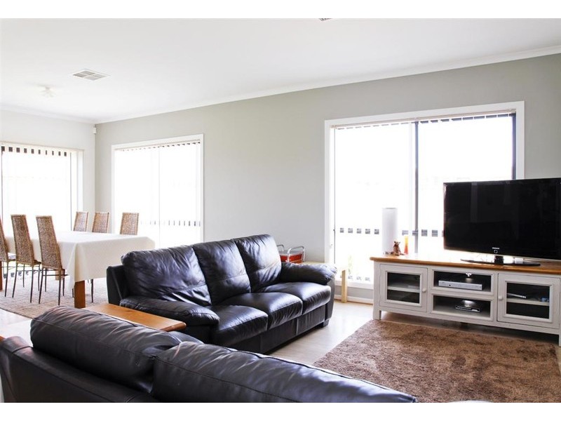 21 Banksia Avenue, Aldinga Beach SA 5173