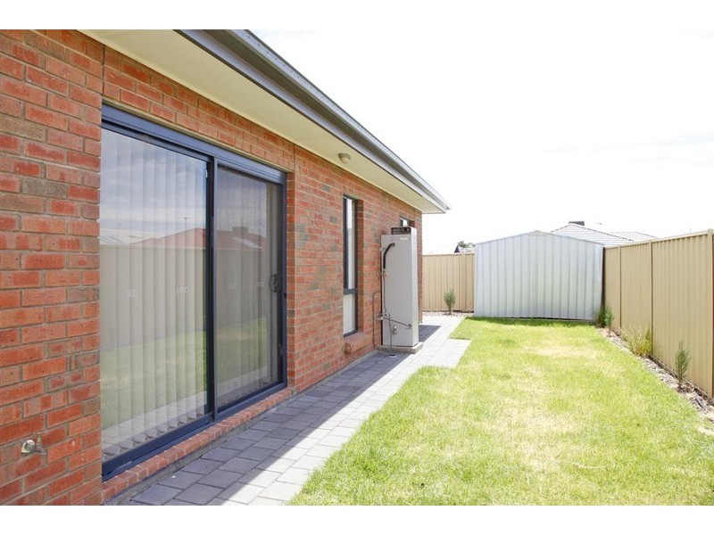 21 Banksia Avenue, Aldinga Beach SA 5173