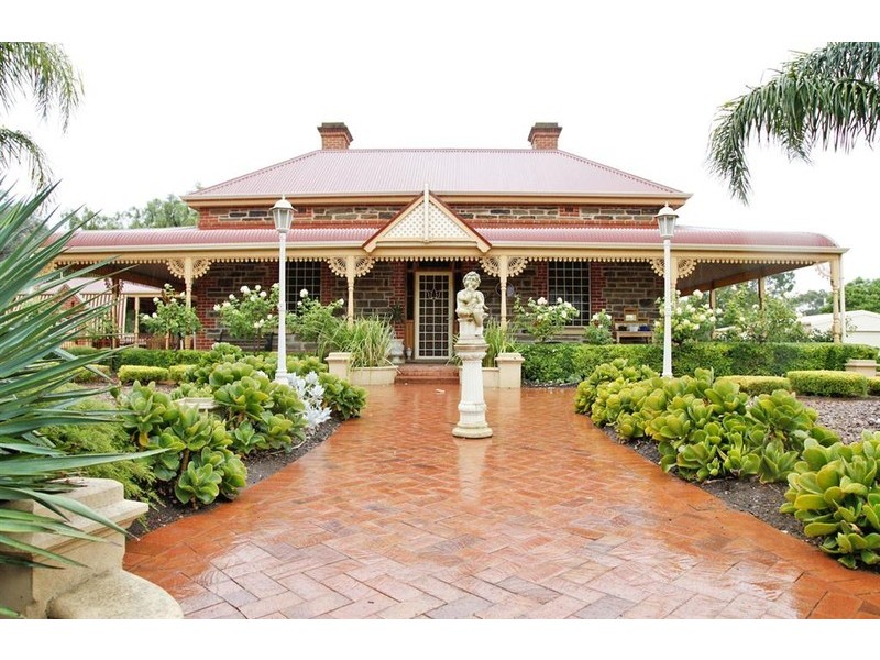 23 Main North Road, Willaston SA 5118