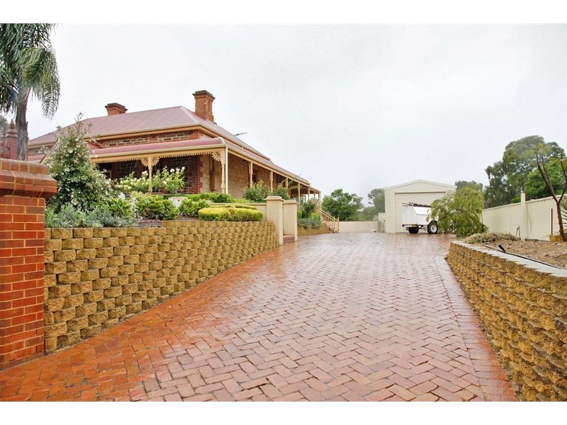 23 Main North Road, Willaston SA 5118