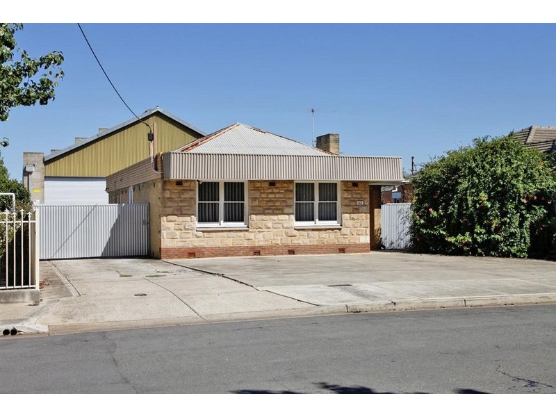 32 Surrey Road, Keswick SA 5035