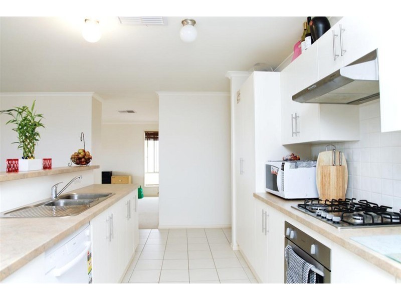 12 Kingston Circuit, Seaford Rise SA 5169