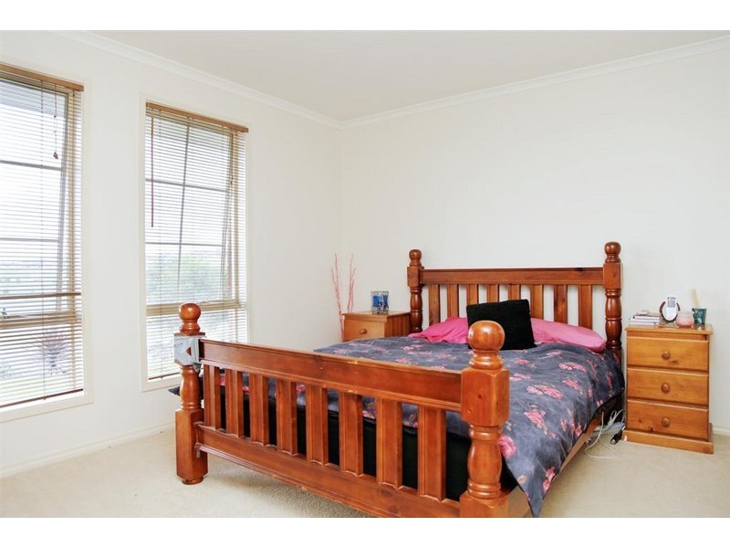 12 Kingston Circuit, Seaford Rise SA 5169