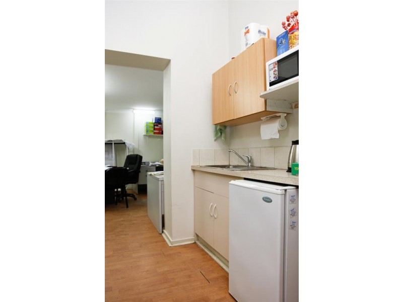 16 Newfield Road, Para Hills West SA 5096