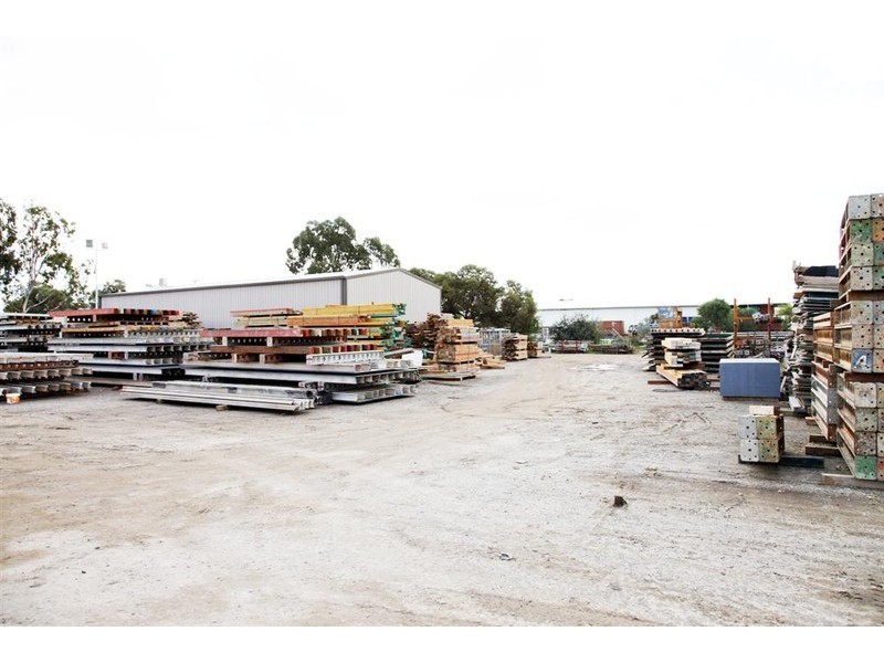 16 Newfield Road, Para Hills West SA 5096