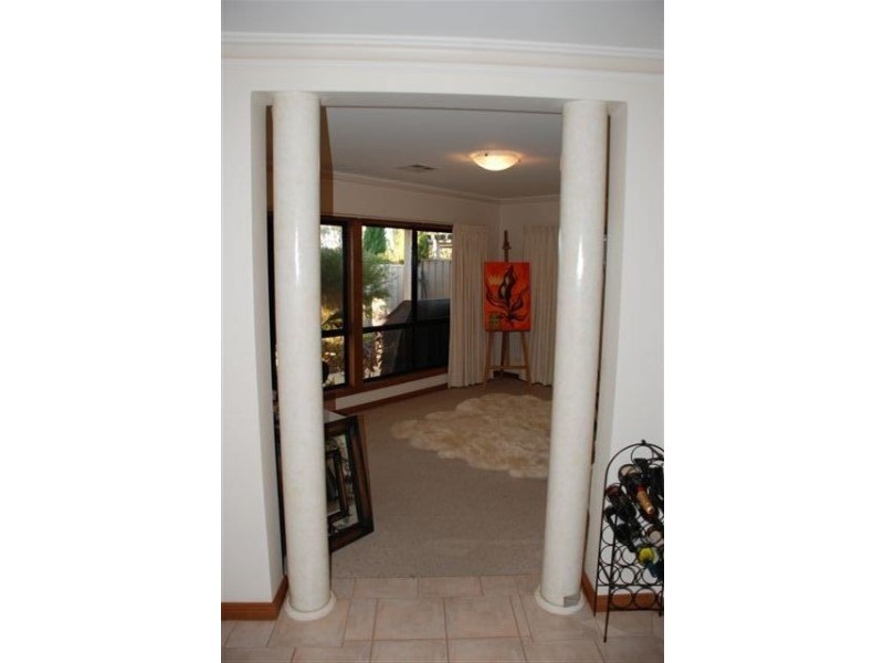 5 Palm Court, Renmark SA 5341