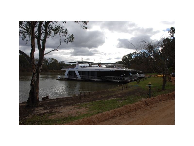 1 Lookout Drive, Paringa SA 5340