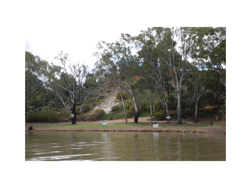 1 Lookout Drive, Paringa SA 5340