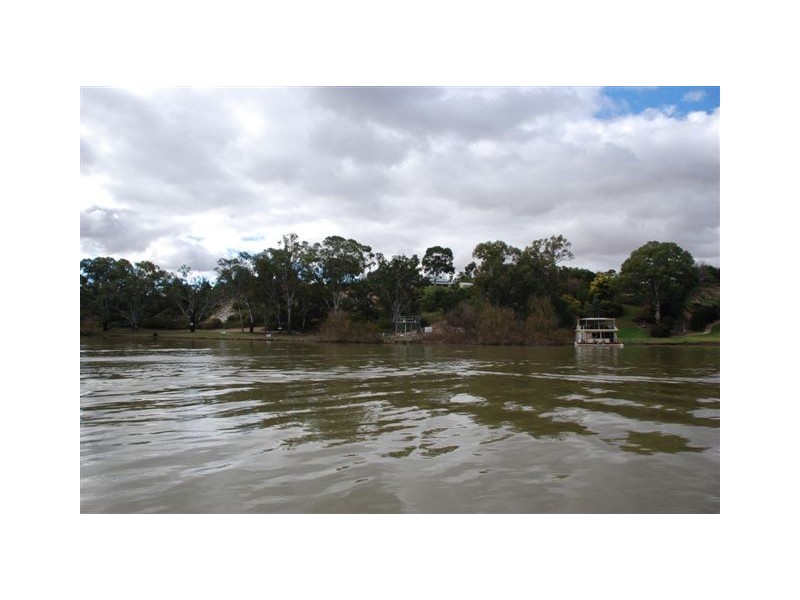 1 Lookout Drive, Paringa SA 5340