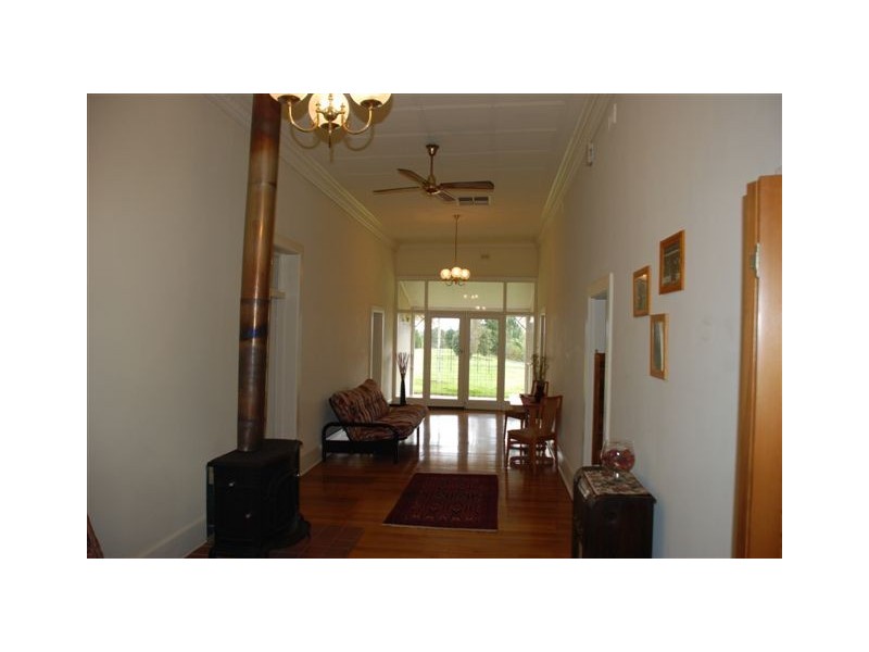 1 Lookout Drive, Paringa SA 5340